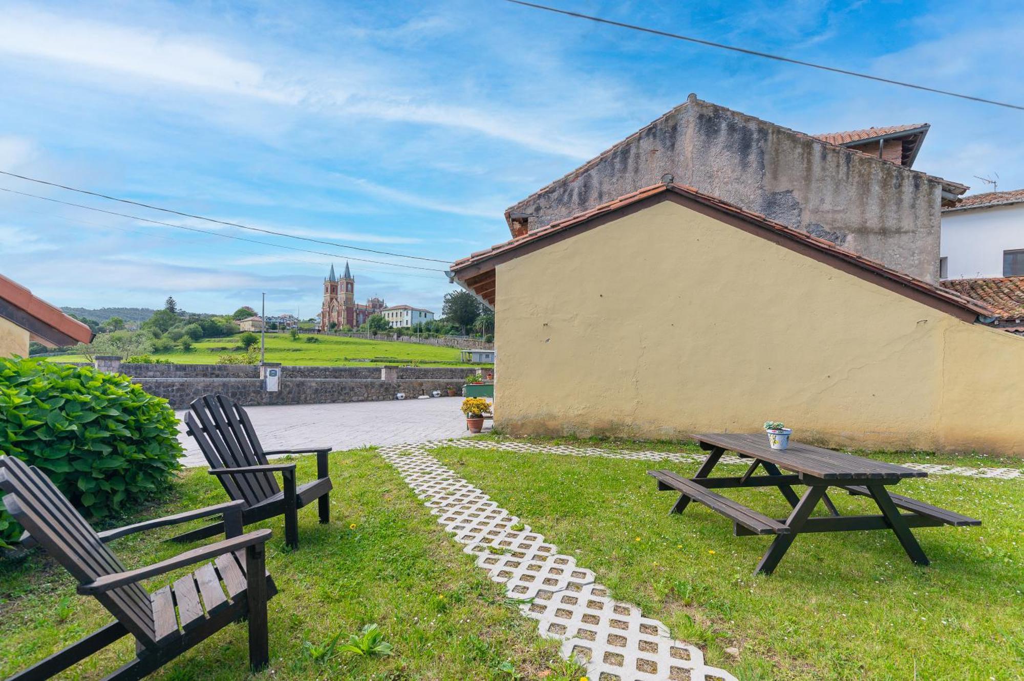 Apartamentos El Cruce De Moraton Cóbreces エクステリア 写真